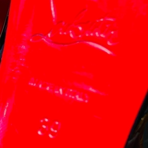 CHRISTIAN Louboutin iconic ‘Kate’ spike accented leather stilettos, EU 39 100mm - Picture 8 of 10